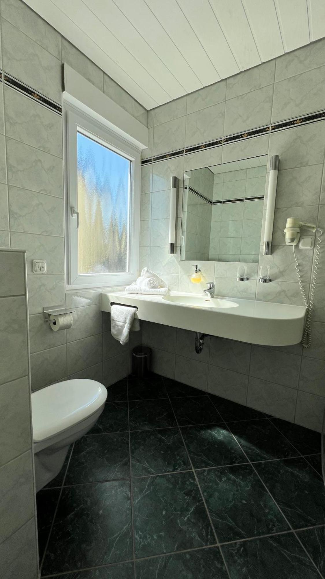 Gaestehaus Kliebenstein Saarwellingen エクステリア 写真