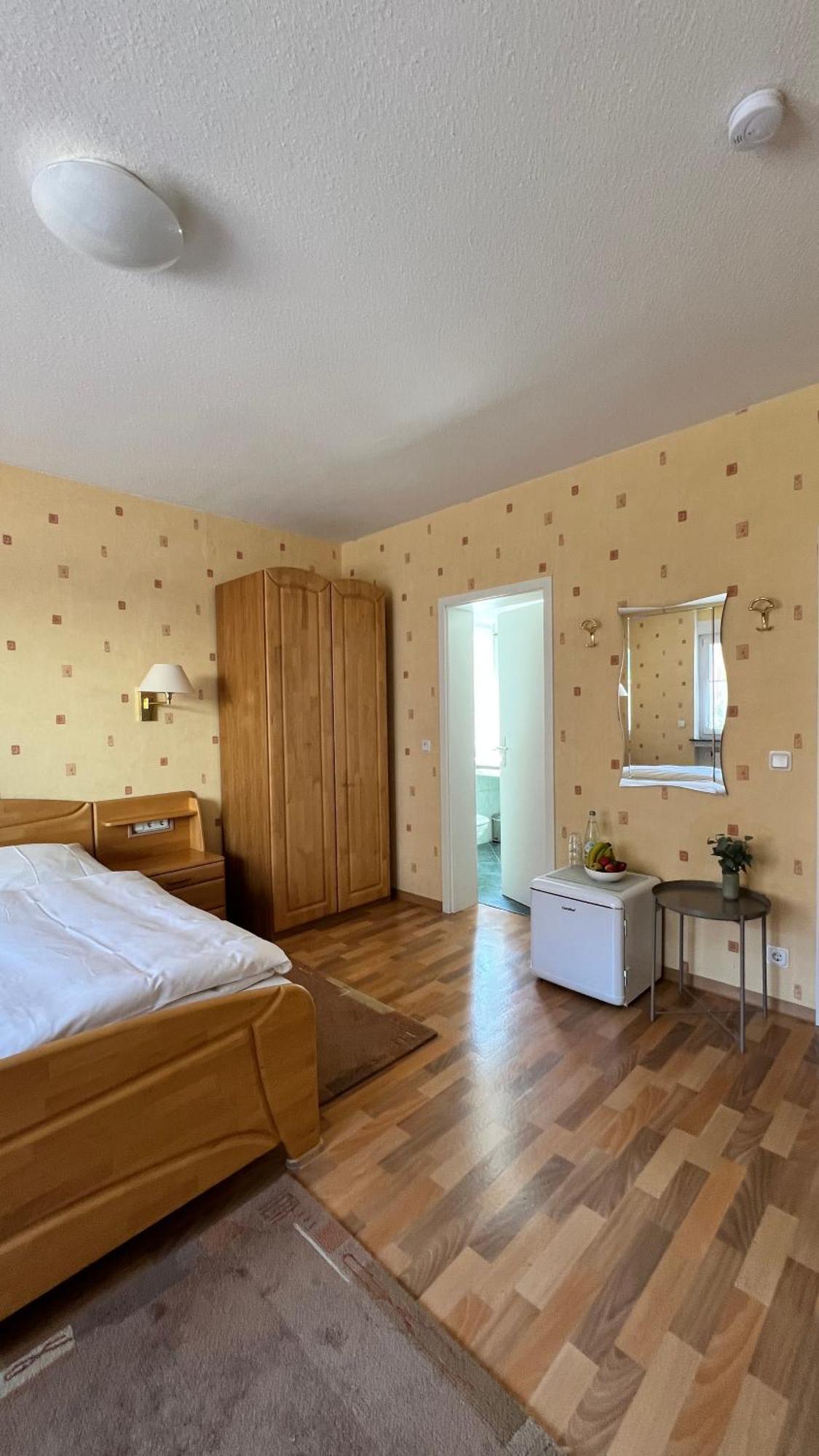 Gaestehaus Kliebenstein Saarwellingen エクステリア 写真