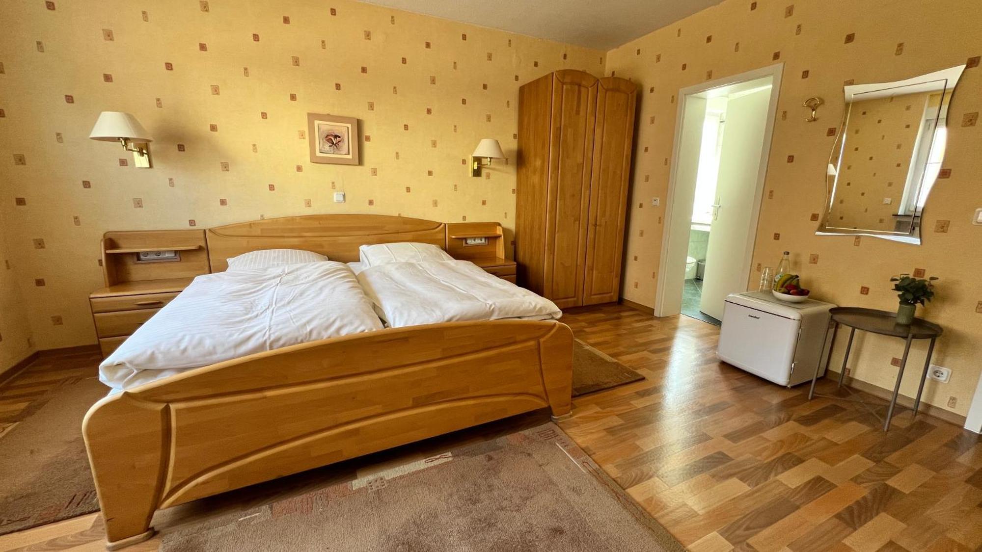 Gaestehaus Kliebenstein Saarwellingen エクステリア 写真